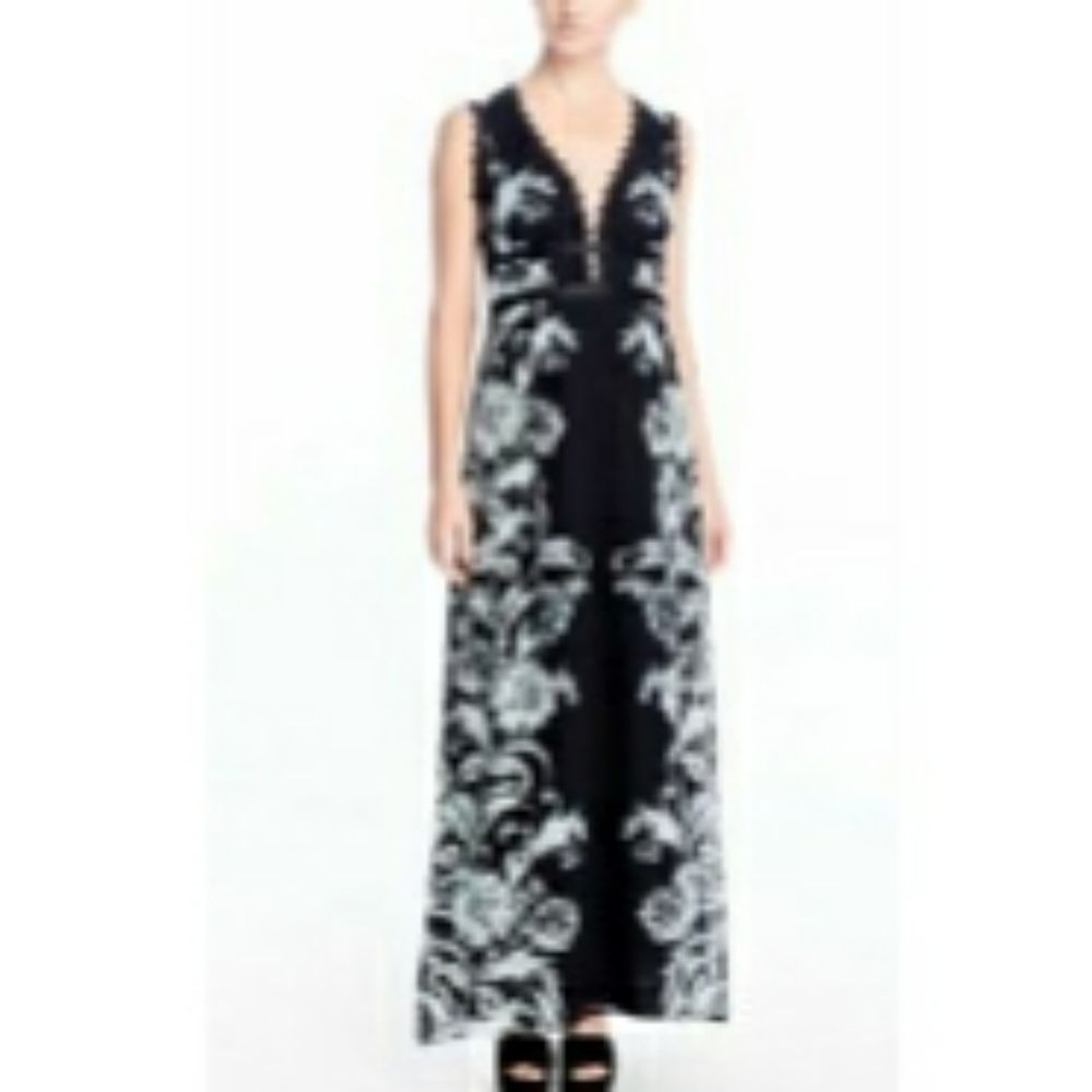 Nanette Lepore Women's Black Marry me. - Picture 9 of 9